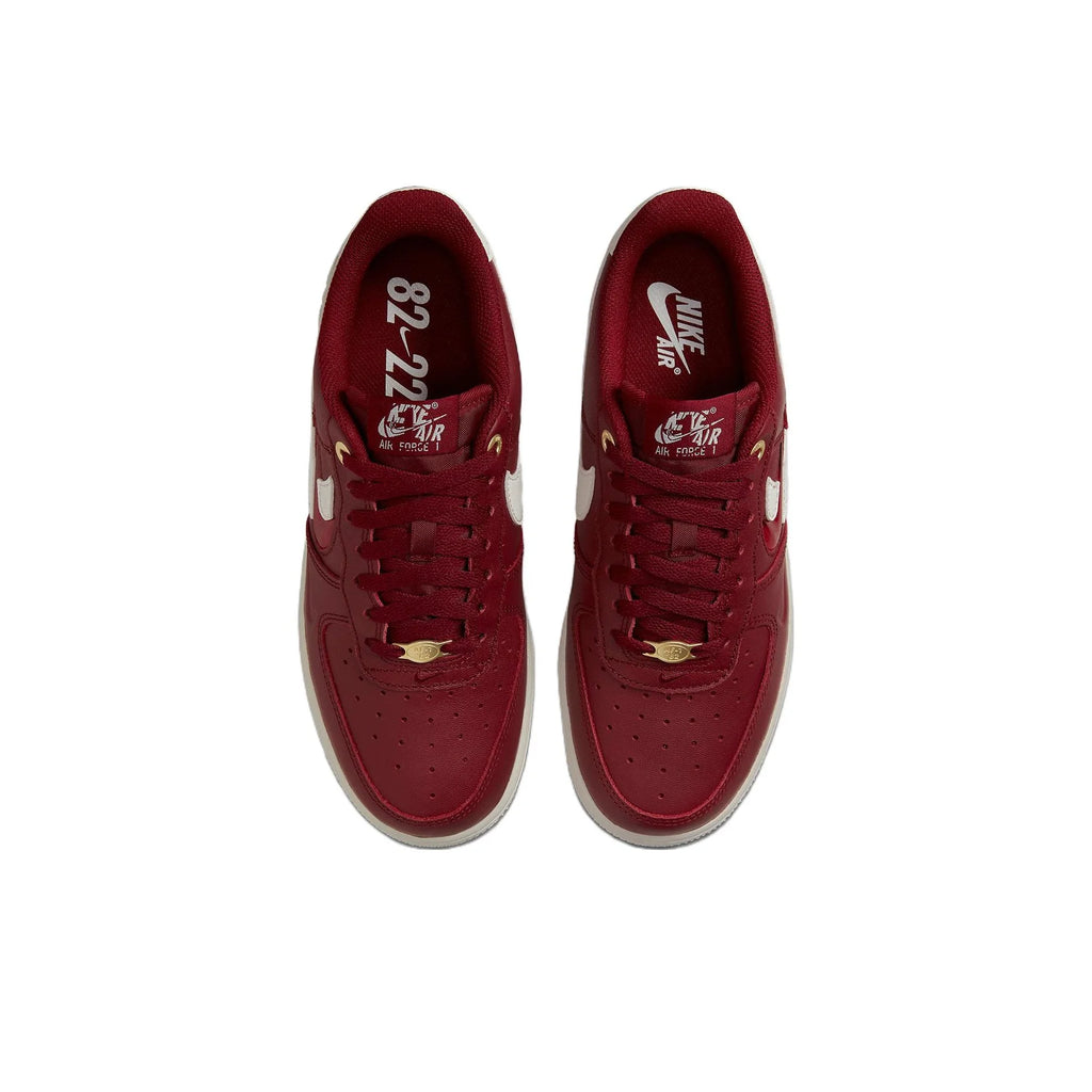 Nike Air Force 1 Low '07 Premium History Of Logos Team Rouge Femme DZ5616-600