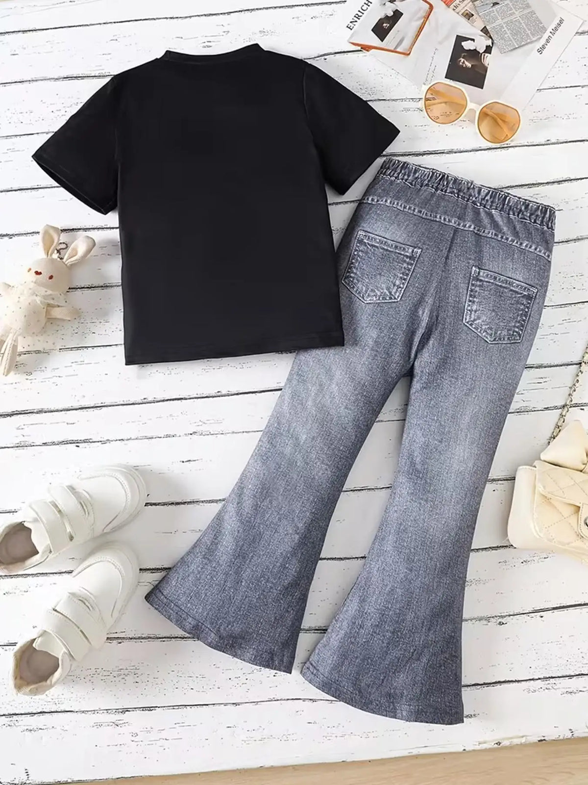 Tenue d'été décontractée pour filles : T-shirt avec imprimé cœur et visage souriant + pantalon évasé en faux denim avec graffiti « Happy Time », ensemble deux pièces adapté aux enfants de 4 à 12 ans, vêtements p