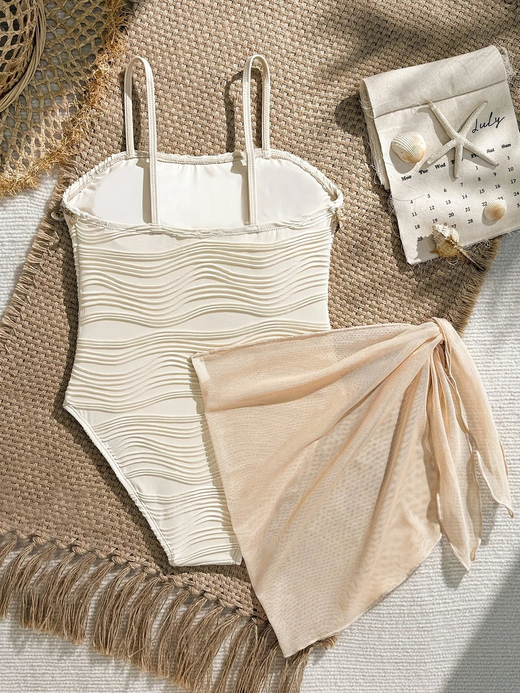 Ensemble 2 pièces pour filles, maillot de bain une pièce texturé ondulé avec décor coquillages et étoiles de mer et paréo de plage transparent