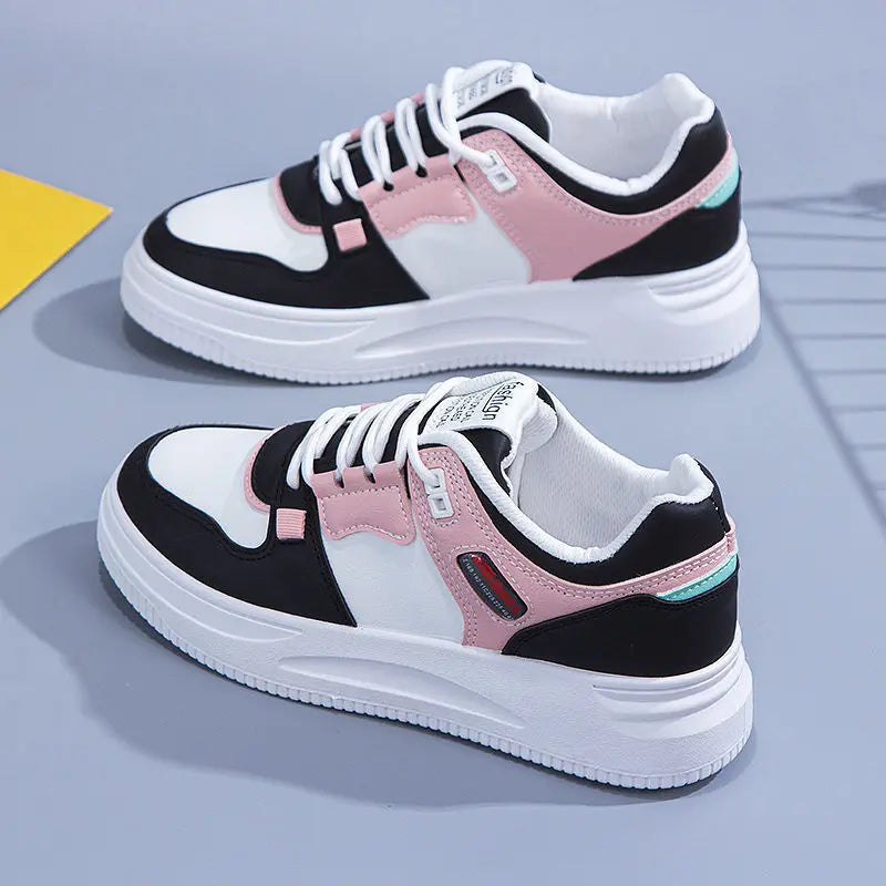 2023Women baskets en cuir PU chaussures pour femmes plate-forme blanche baskets décontractées printemps été femme conseil chaussures plates dames formateurs