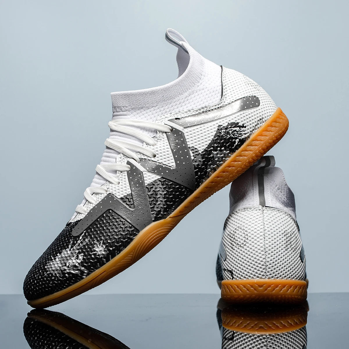 Chaussures de Football professionnelles à fond plat pour hommes, chaussures d'entraînement confortables et durables pour adultes, chaussures de Football antidérapantes pour adolescents