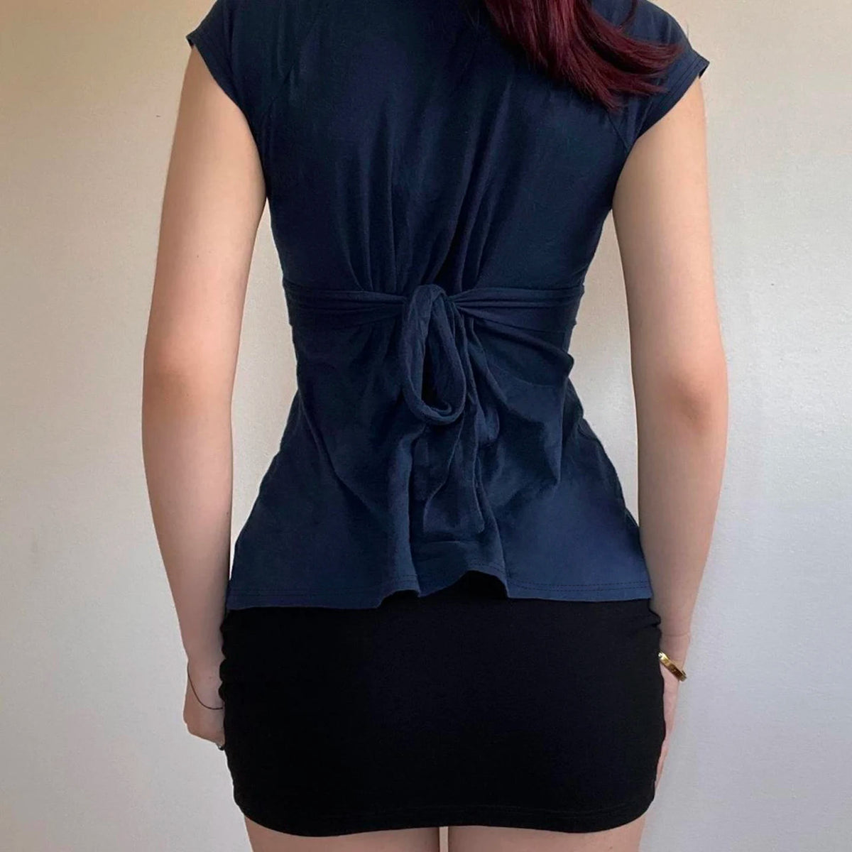 [RUOKE] T-shirt vintage slim fit à col en V pour femme, manches courtes, style bandage, décontracté, basique, crop top, polyvalent, pour le quotidien, printemps-été
