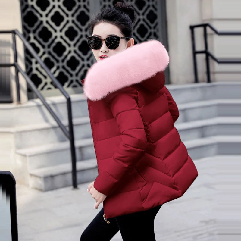 Manteau d'automne pour femme, veste courte à capuche, parka chaude 2026, grande fourrure, doudoune matelassée pour femme, grande taille