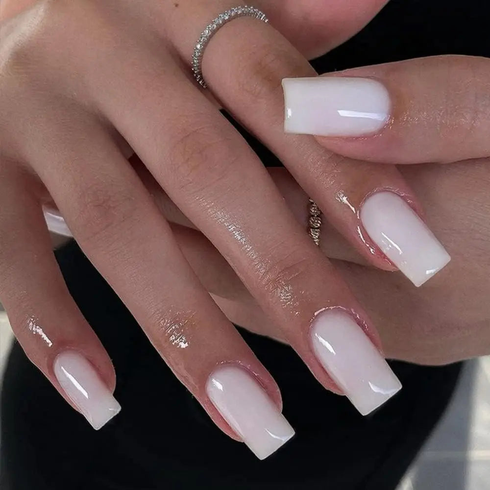 ARTAUG 24 pièces presse sur ongles moyen blanc carré presse sur ongles doux presse sur ongles coréen presse sur les ongles