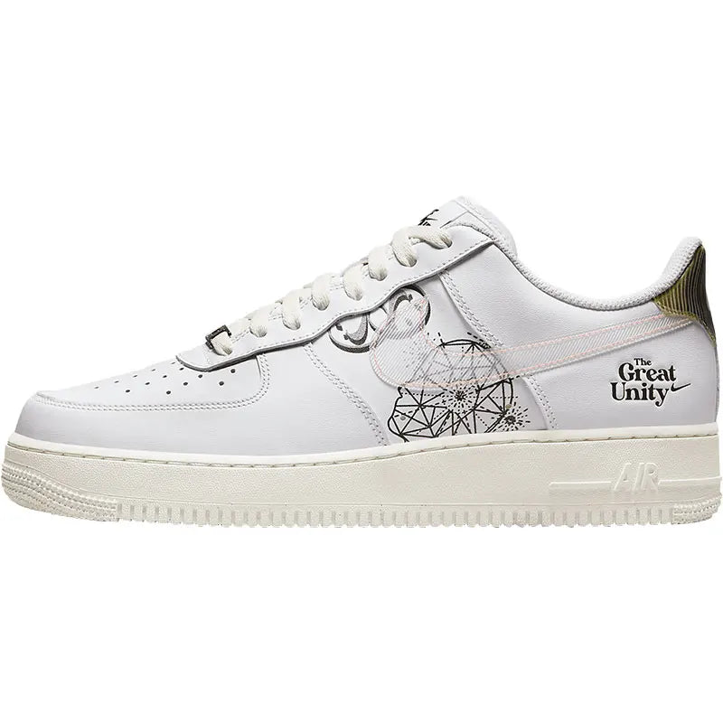 Nike véritable AIR FORCE 1 chaussures de sport et de loisirs pour hommes coupe basse DM5447-111