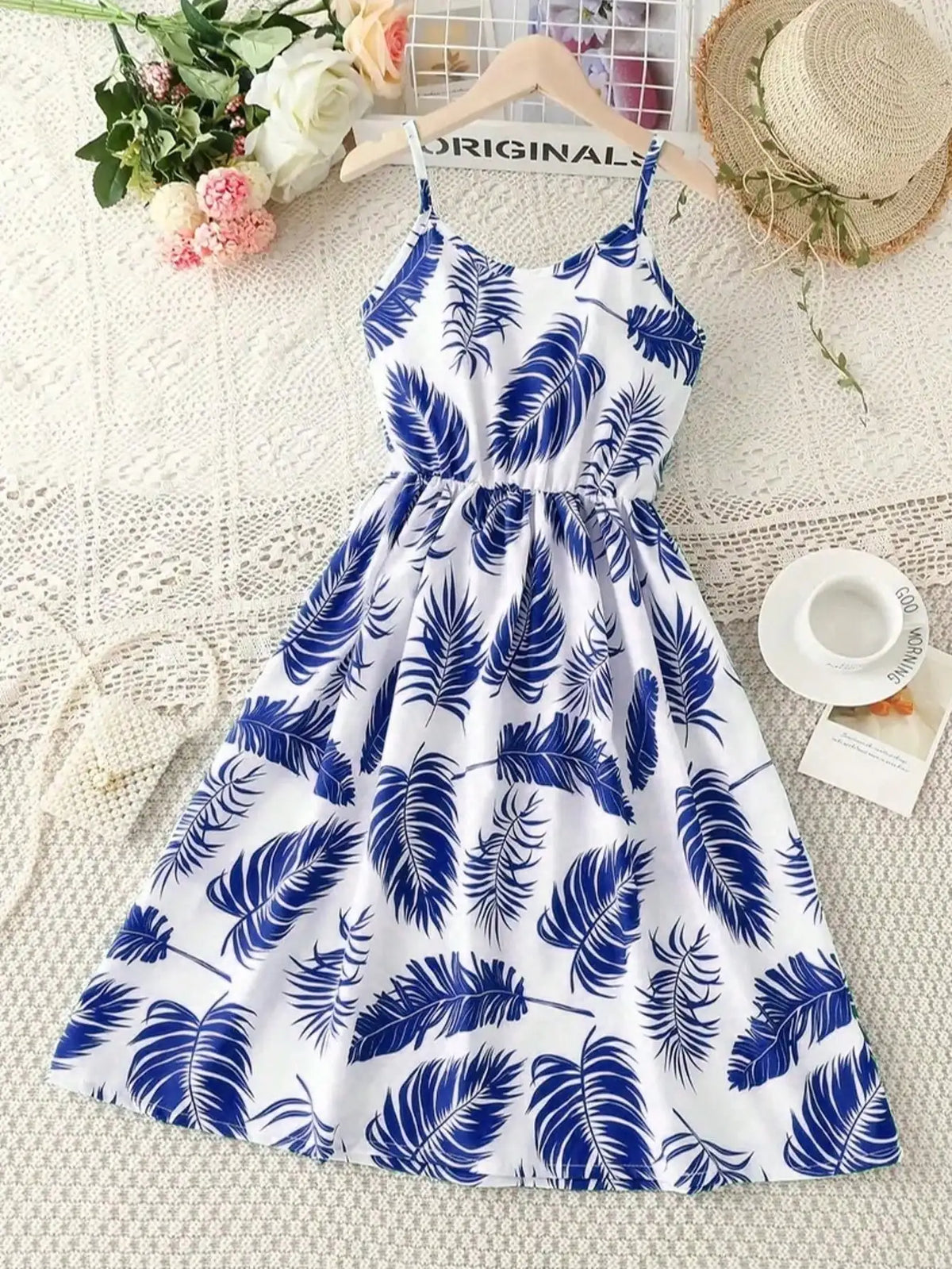 Combinaison d'été sans manches à imprimé feuilles pour fille - Mélange de polyester extensible décontracté, design épaules dénudées, longueur genou, jupe de plage