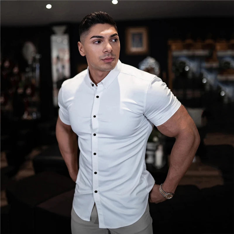 Mode d'été Super Slim Fit chemises à manches courtes hommes classique tenue décontractée chemise mâle Hipster décontracté Luxe chemise formelle