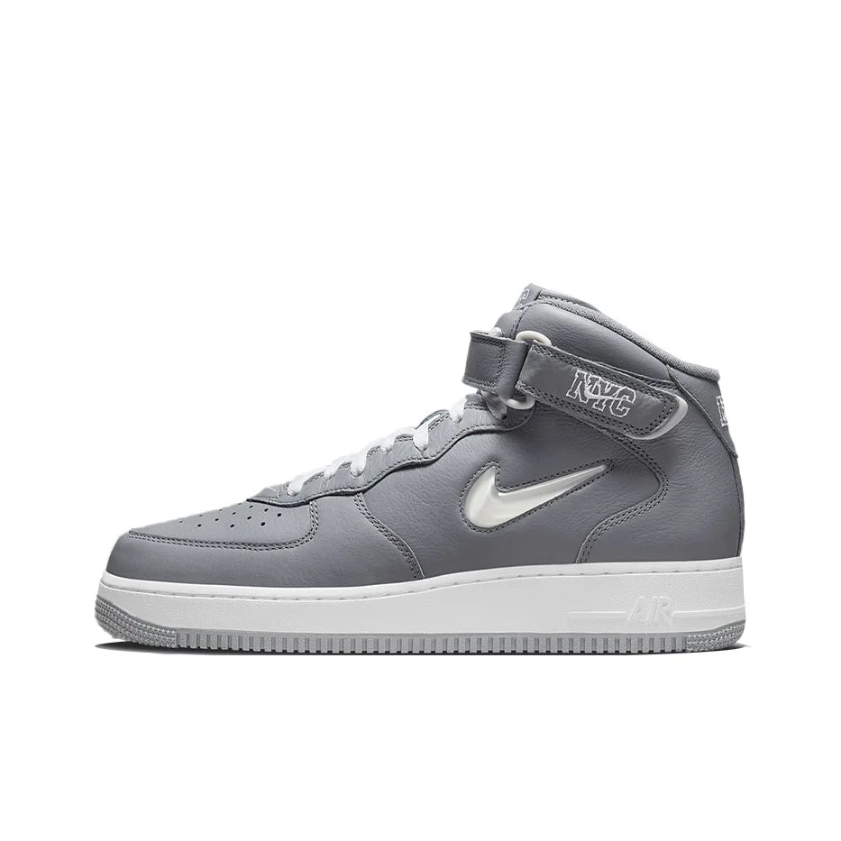 Nike Air Force 1 QS Jewel 'NYC Cool Grey' Chaussures de skateboard polyvalentes à tige mi-haute unisexe gris