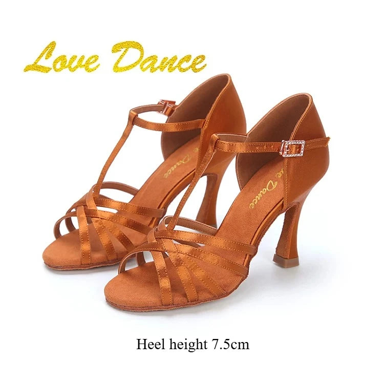 Chaussures de danse latine SW pour femmes, talon moyen, semelle souple, pour débutantes, compétition, performance et audition