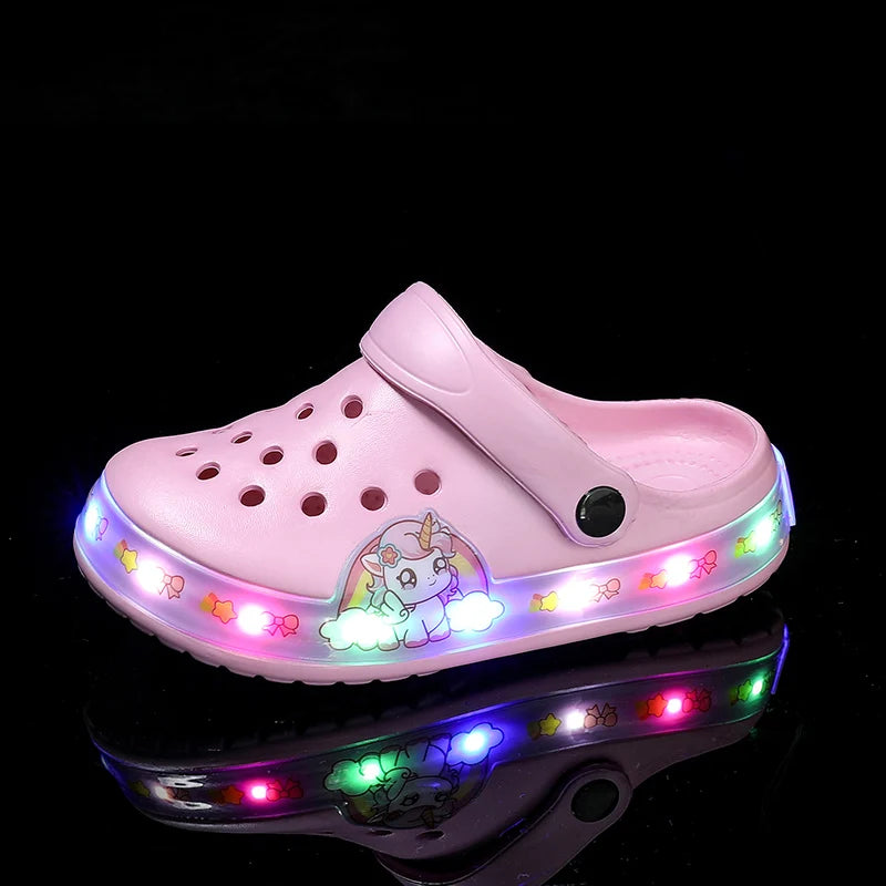 Sandales légères pour filles, chaussures de plage d'été pour enfants, imprimées de dessins animés roses, antidérapantes, Design classique, sabots décontractés pour enfants