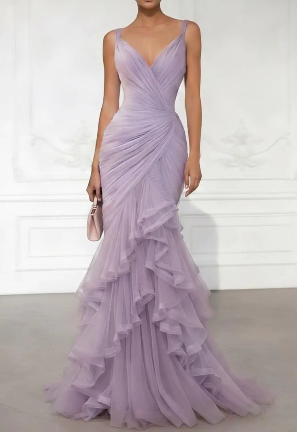 Robe de bal sirène personnalisée en tulle avec bretelles spaghetti, volants étagés, col en V, pour soirée formelle