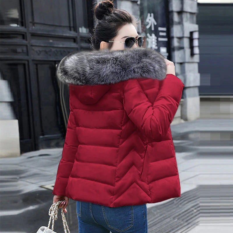 Manteau d'automne pour femme, veste courte à capuche, parka chaude 2026, grande fourrure, doudoune matelassée pour femme, grande taille