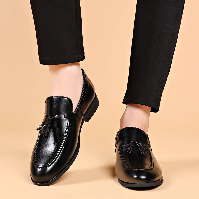 Chaussures habillées pour hommes chaussures en cuir d'affaires mocassins de bureau de créateur chaussures de mariage de luxe à la main sans lacet chaussure formelle grande taille 48
