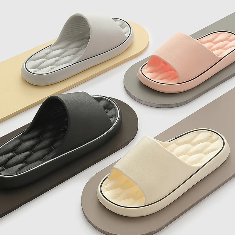 Pantoufles d'été de grande taille pour hommes, sandales légères pour la maison et la salle de bain, antidérapantes, semelle souple en EVA, chaussures de plage pour couple
