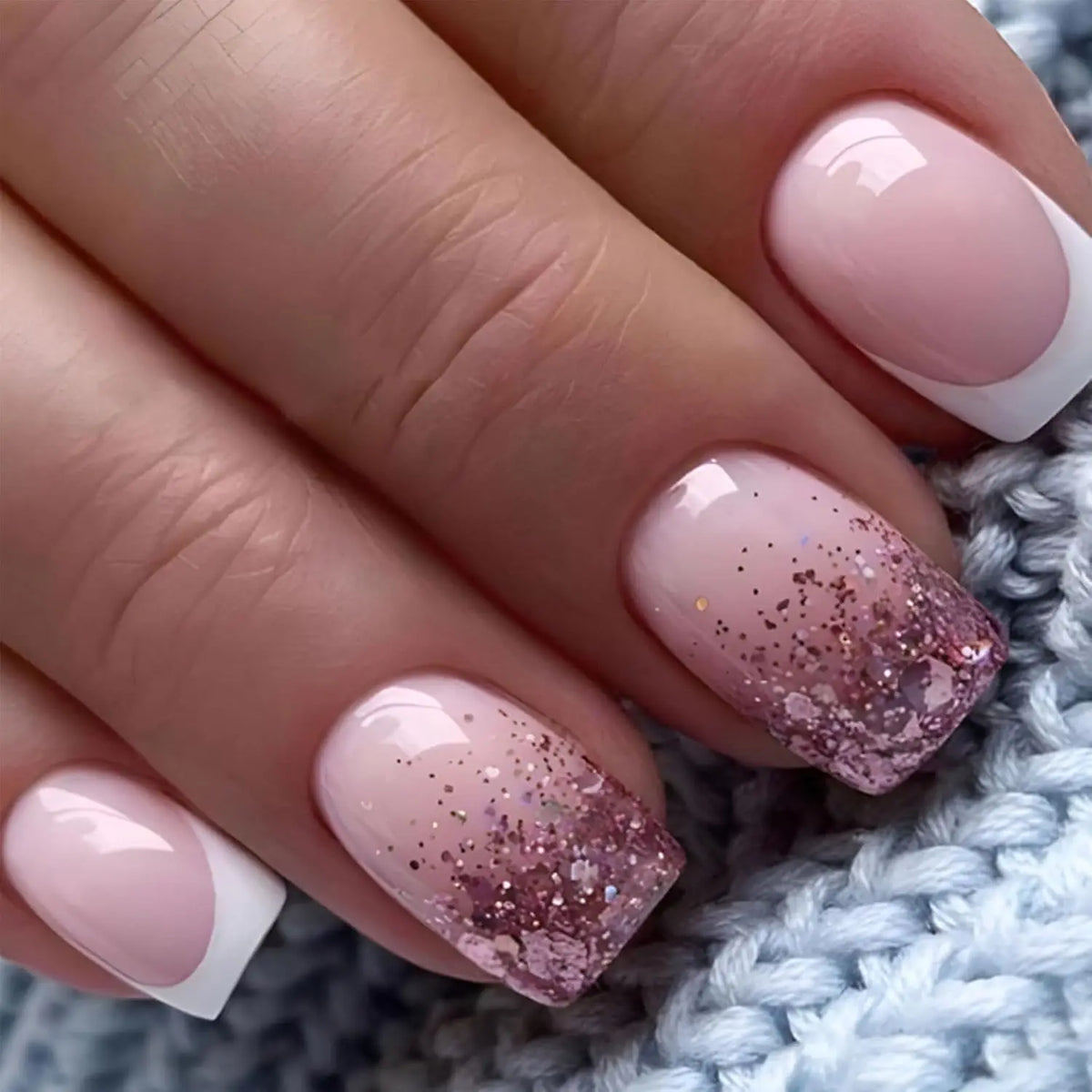 24 pièces/ensemble faux ongles carrés courts pour femmes mignon mariée coeur blanc français conseils faux ongles y2k presse sur faux ongles fournitures