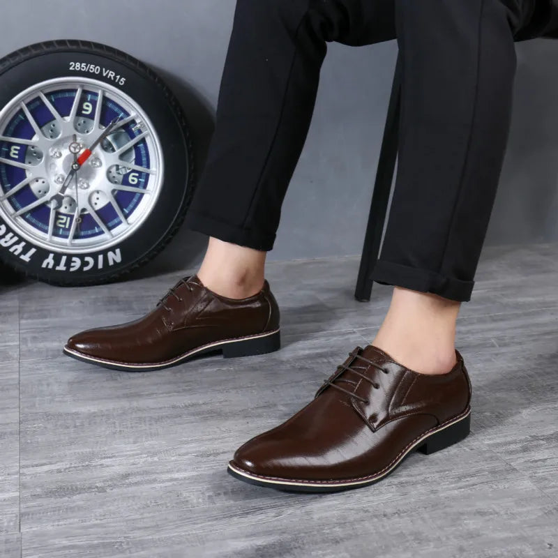 Bleu hommes Oxfords chaussures britanniques en cuir chaussures à la main confortable robe formelle chaussures plates pour homme à lacets Bullock chaussures d'affaires pour hommes