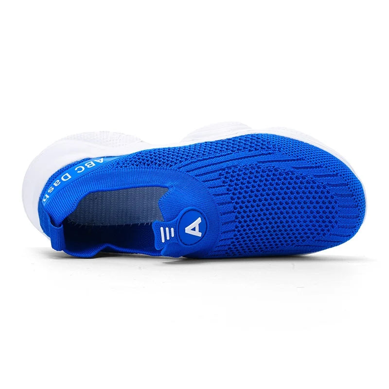 Nouveaux enfants chaussures décontractées respirant tricot baskets pour enfants sans lacet chaussures de course garçons léger confortable chaussures de marche