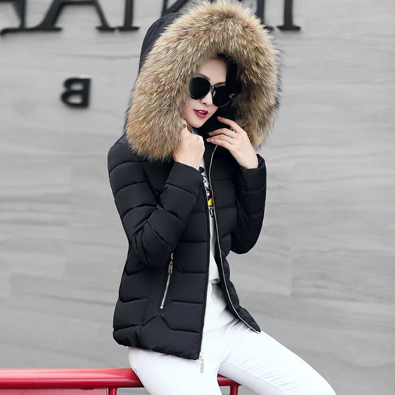 Femmes Parkas court manteau à capuche veste surdimensionné solide grand col de fourrure fermeture éclair manches longues mince épais bureau dame décontracté 2025 hiver
