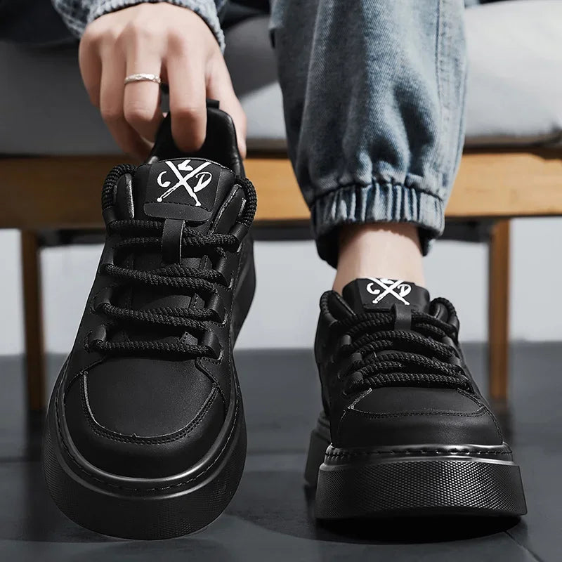 Chaussures basses décontractées pour hommes, légères, confortables, semelle souple, Version coréenne, chaussures de sport à lacets, à la mode, nouvelle collection été