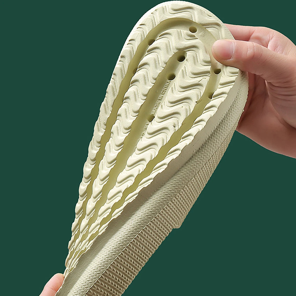 Pantoufles Step on the Sense of Shit, vêtements d'été pour la maison, chaussures antidérapantes à semelles souples, pantoufles simples Eva pour hommes