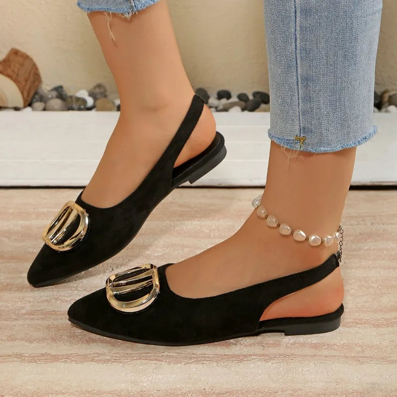 Chaussures plates françaises en métal à bout pointu, sandales Baotou, chaussures simples à bouche peu profonde, style étranger, célébrité d'internet explosive