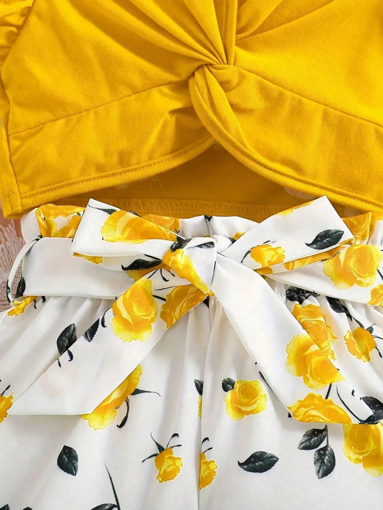 Ensemble de vêtements pour enfants, décontracté d'été, avec volants, sans manches, nœud, haut de couleur unie + short imprimé avec ceinture