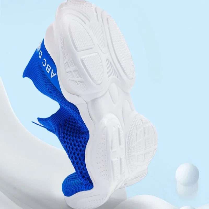 Nouveaux enfants chaussures décontractées respirant tricot baskets pour enfants sans lacet chaussures de course garçons léger confortable chaussures de marche