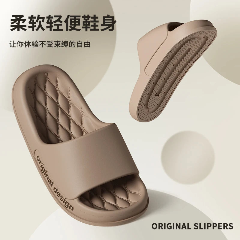 Pantoufles d'été tendance pour hommes, nouvelles sandales nuage à semelle souple et antidérapante pour la maison, la plage, l'intérieur et l'extérieur