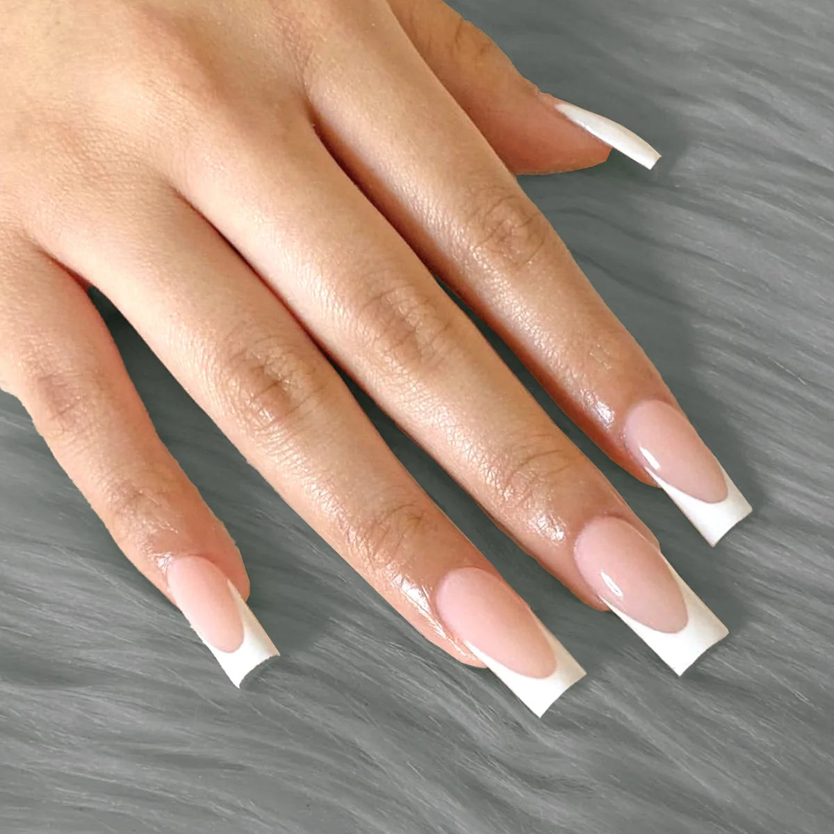 24 pièces/ensemble faux ongles carrés courts pour femmes mignon mariée coeur blanc français conseils faux ongles y2k presse sur faux ongles fournitures