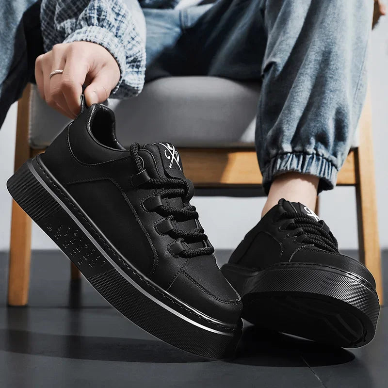 Chaussures basses décontractées pour hommes, légères, confortables, semelle souple, Version coréenne, chaussures de sport à lacets, à la mode, nouvelle collection été