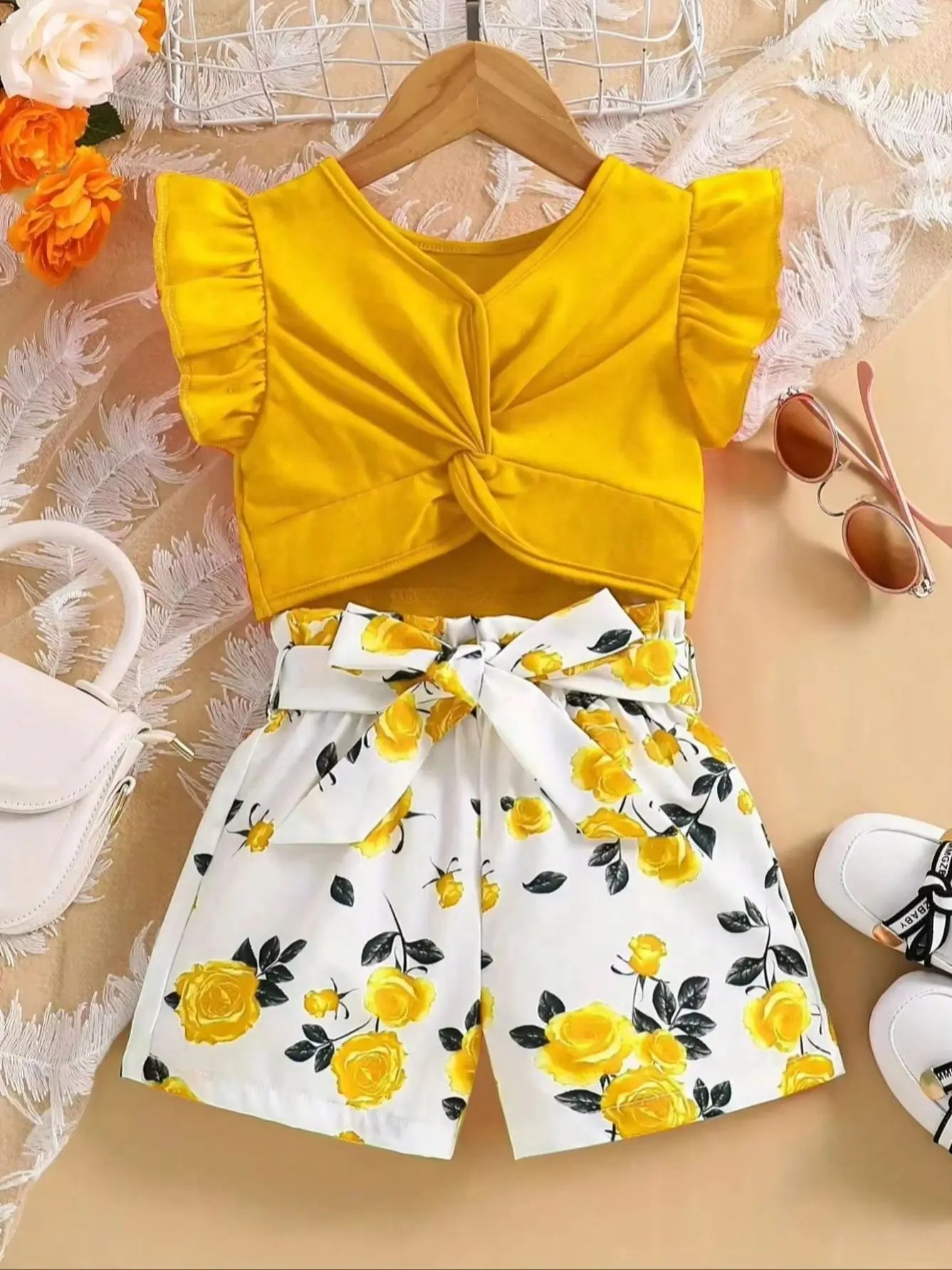 Ensemble de vêtements pour enfants, décontracté d'été, avec volants, sans manches, nœud, haut de couleur unie + short imprimé avec ceinture