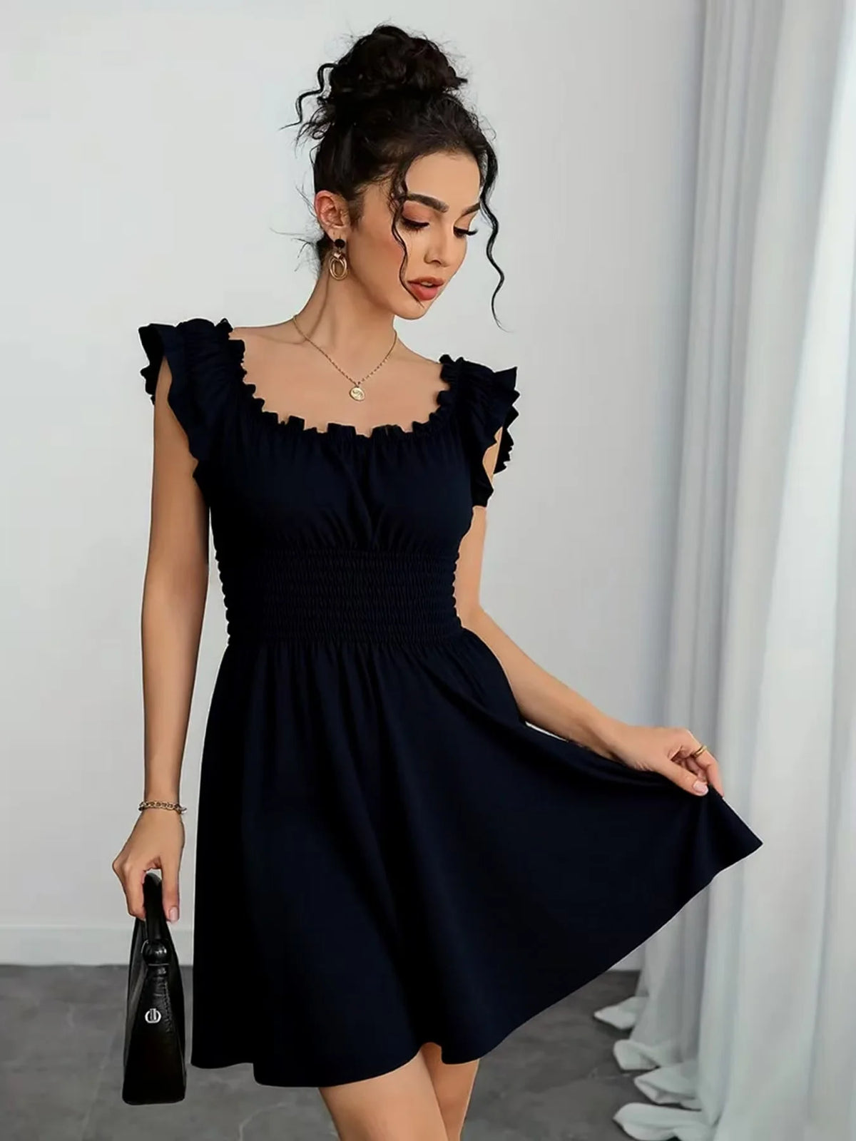 Robe d'été pour femmes, col en v, coupe ajustée, taille élastique, avec motif patchwork floral, adaptée aux vacances à la plage, nouvelle collection