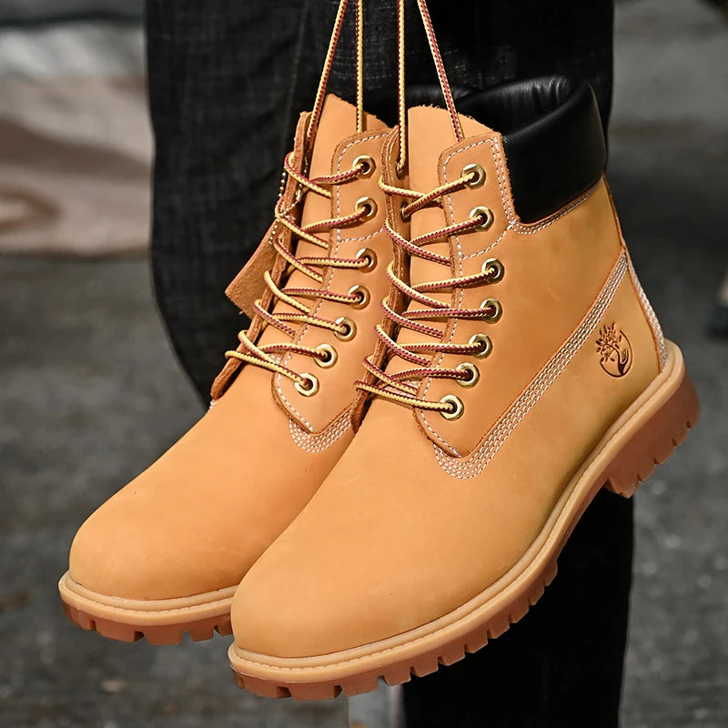 Chaussures de marche pour hommes de haute qualité mode Sports de plein air loisirs bottes hautes hiver velours anti-dérapant plat à lacets bottes pour homme