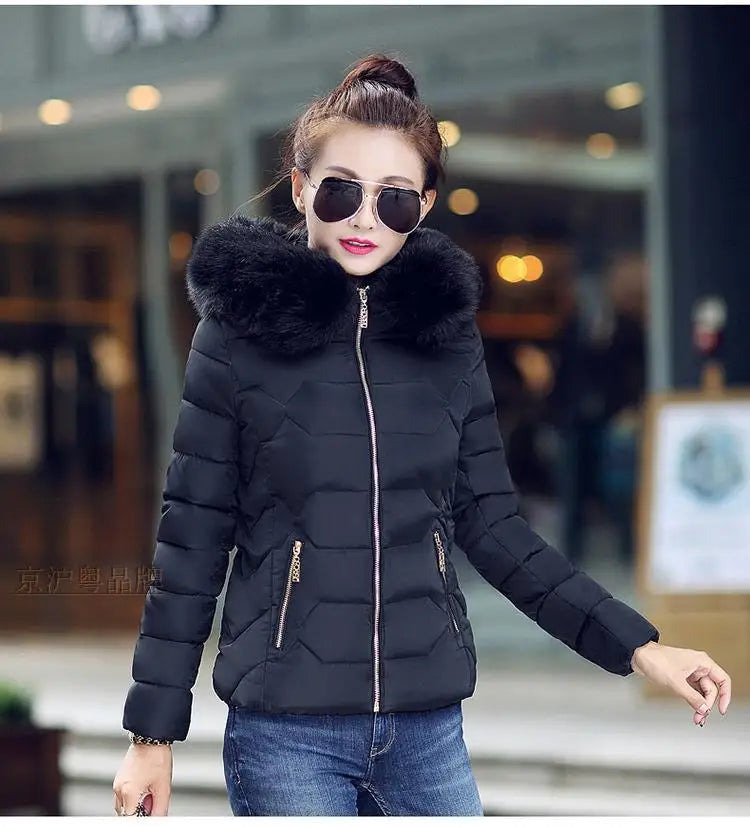 Femmes Parkas court manteau à capuche veste surdimensionné solide grand col de fourrure fermeture éclair manches longues mince épais bureau dame décontracté 2025 hiver