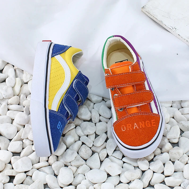2125 OPOEE Nouvelles chaussures en toile colorées pour enfants, printemps et automne, chaussures de skate pour garçons et filles, version coréenne, respirantes