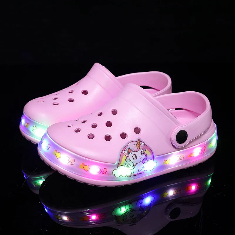 Sandales légères pour filles, chaussures de plage d'été pour enfants, imprimées de dessins animés roses, antidérapantes, Design classique, sabots décontractés pour enfants