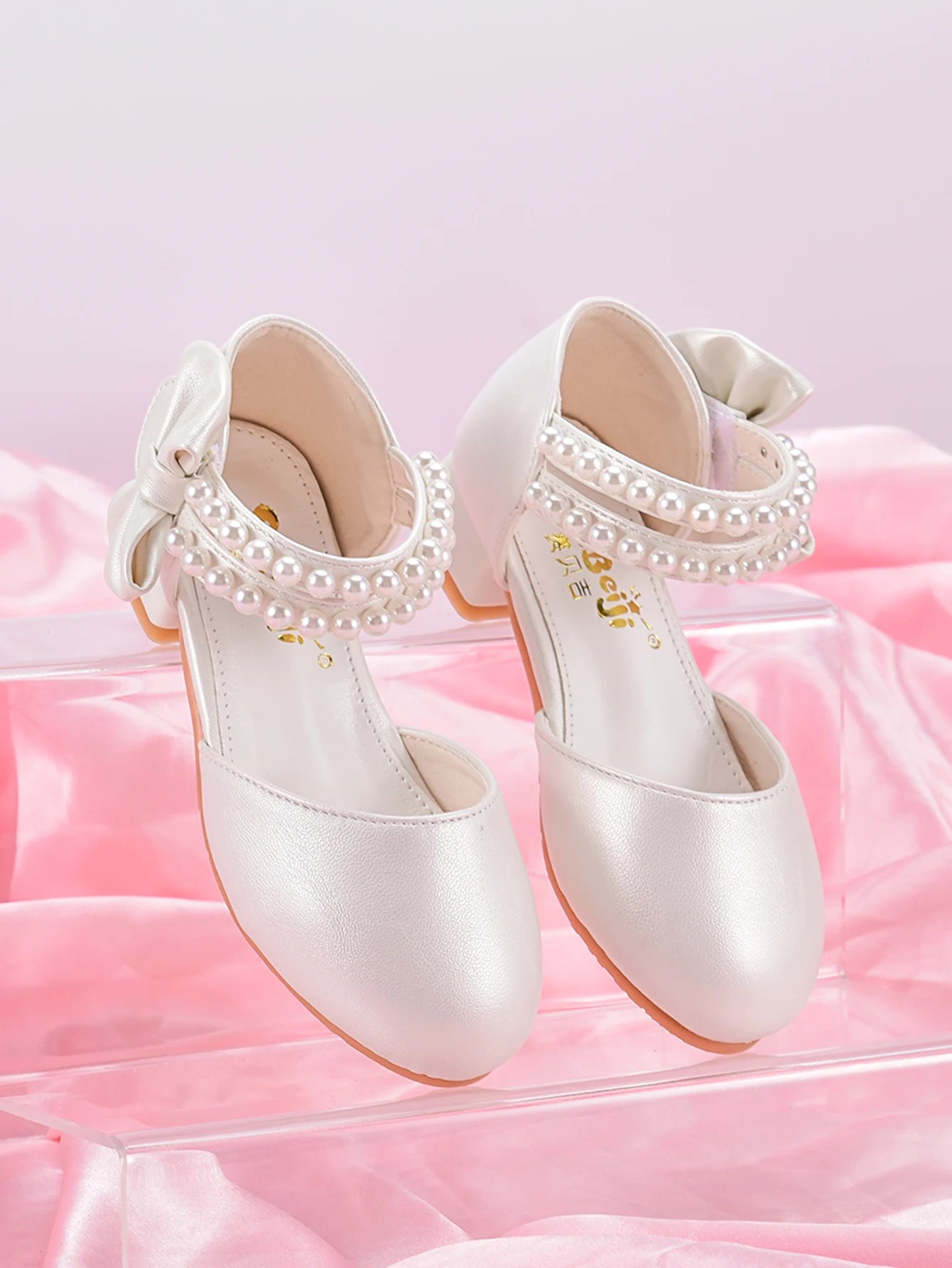 Chaussures de princesse pour enfants pour filles, chaussures blanches printemps/été à talons hauts et perles pour grands enfants