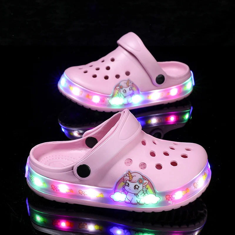 Sandales légères pour filles, chaussures de plage d'été pour enfants, imprimées de dessins animés roses, antidérapantes, Design classique, sabots décontractés pour enfants