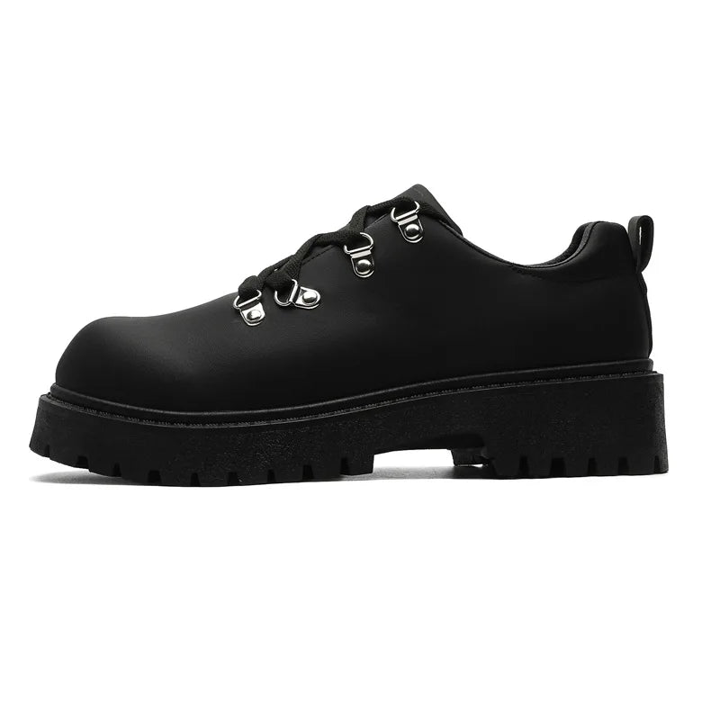Chaussures pour hommes 2026 nouvelles chaussures derby niche vêtements de travail originaux à semelles épaisses chaussures en cuir décontractées à tête haute