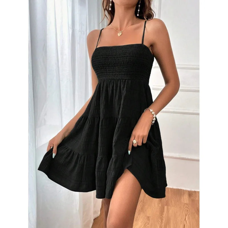 Mode femme Spaghetti sangle smocké Bustier Mini robe bleu à volants à plusieurs niveaux robe trapèze été décontracté vacances vêtements de plage